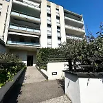 Neuf Et Parfaitement Agence Sur Lyon * Vénissieux